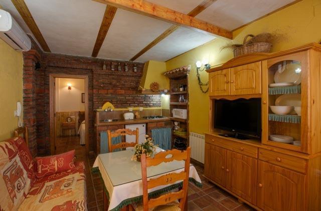 Holiday Home,115812497:JPEG